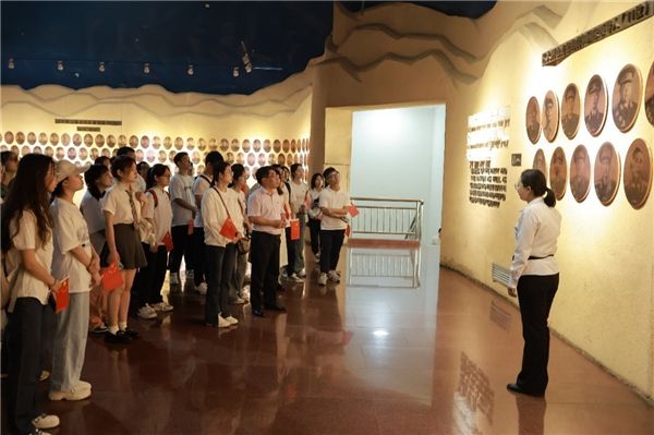 MK体育官方网站